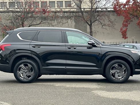 Used 2023 Hyundai Santa Fe SEL image 3