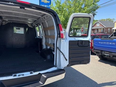 Used 2024 Chevrolet Express 2500 w/ Driver Convenience Package RWD image 19