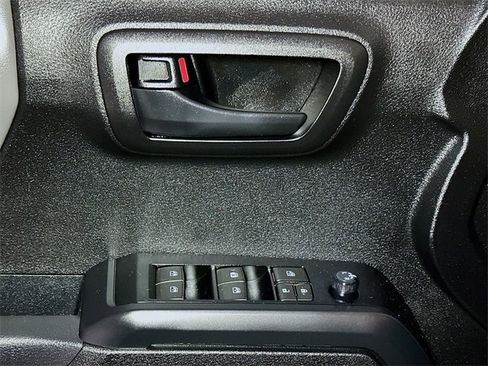 Certified 2023 Toyota Tacoma SR image 15