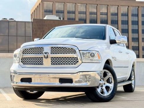 Used 2017 RAM 1500 Laramie w/ Convenience Group AWD/4WD image 1