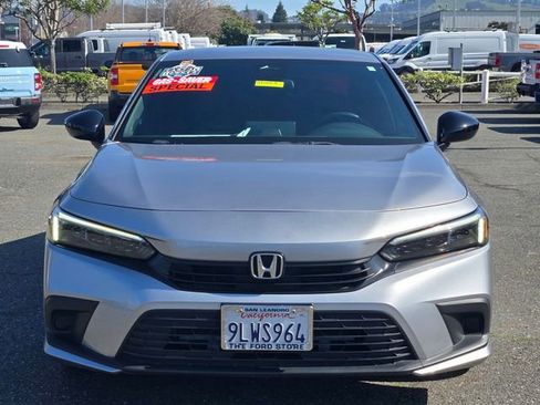 Used 2024 Honda Civic Sport image 2