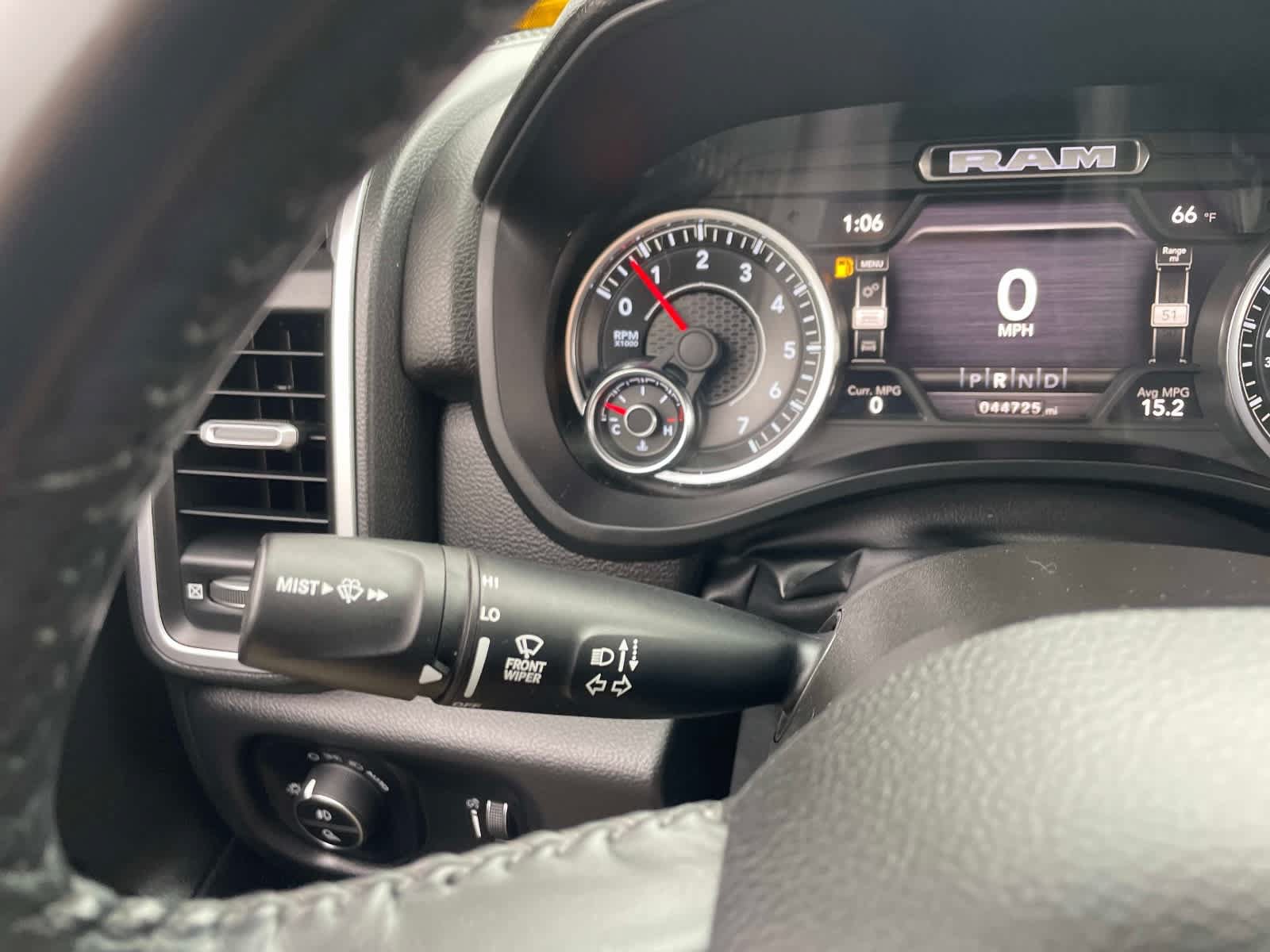 Used 2022 RAM 1500 Big Horn AWD/4WD image 34