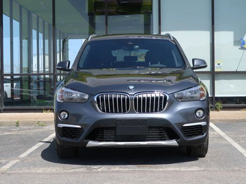 Used 2019 BMW X1 xDrive28i w/ Convenience Package image 3