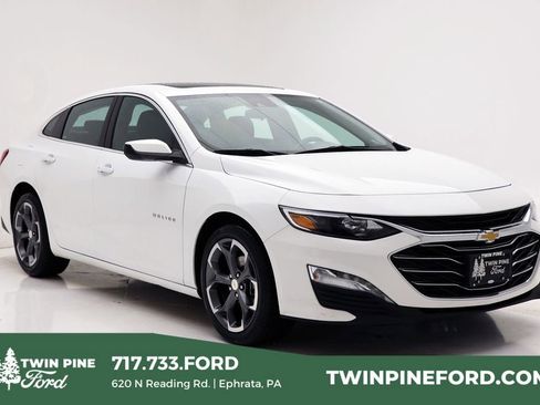 Used 2024 Chevrolet Malibu LT image 1