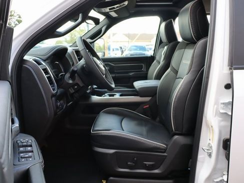 Used 2025 RAM 2500 Laramie image 13