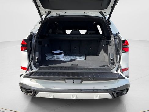 New 2026 BMW X5 xDrive40i AWD/4WD image 22