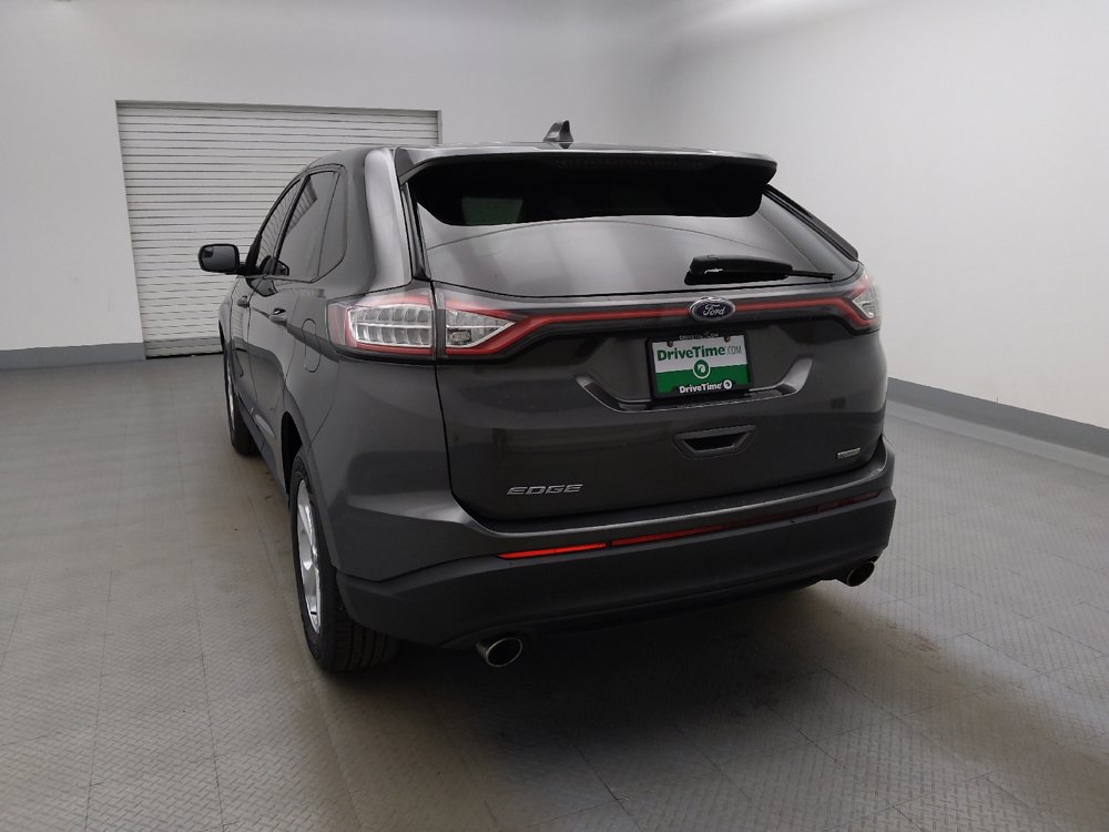 Used 2018 Ford Edge SE FWD image 6