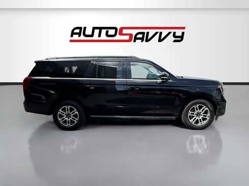 Used 2025 Ford Expedition Max Active AWD/4WD image 8