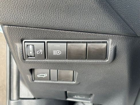 Certified 2025 Toyota Corolla Cross XLE w/ Convenience Package image 25