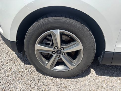 Certified 2023 Ford Edge SEL w/ Convenience Package image 16