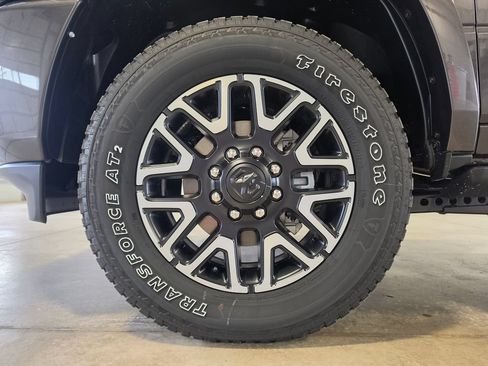 New 2026 RAM 2500 Limited AWD/4WD image 11