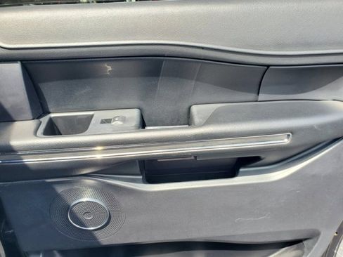 Used 2019 Ford Expedition Max XLT w/ Equipment Group 201A image 33