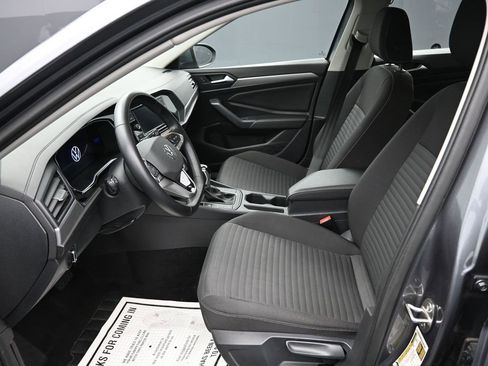 Used 2024 Volkswagen Jetta S image 11