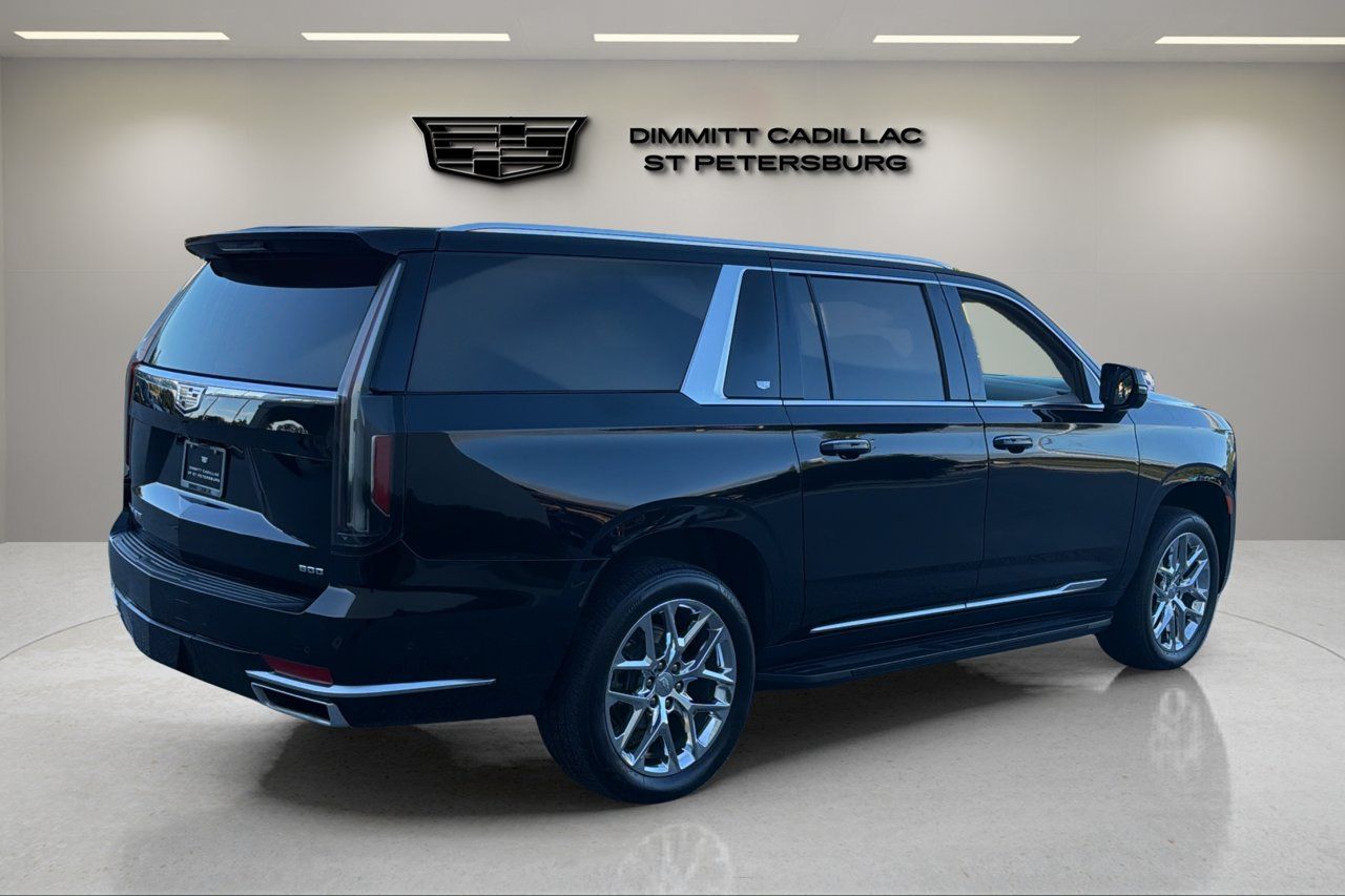 Used 2023 Cadillac Escalade ESV Premium Luxury Platinum AWD/4WD image 5