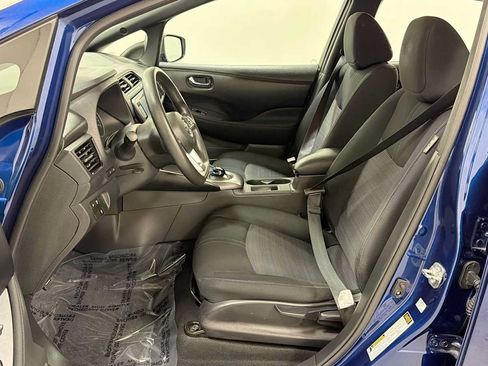 Used 2022 Nissan Leaf S FWD image 13