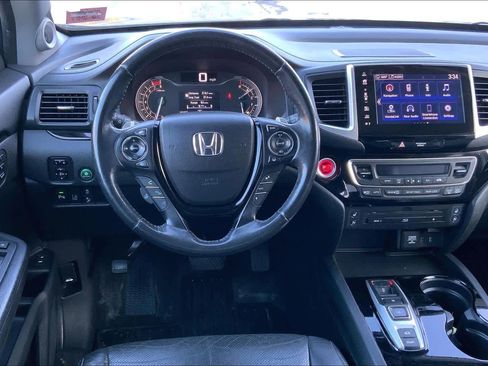 Used 2017 Honda Pilot Elite image 6