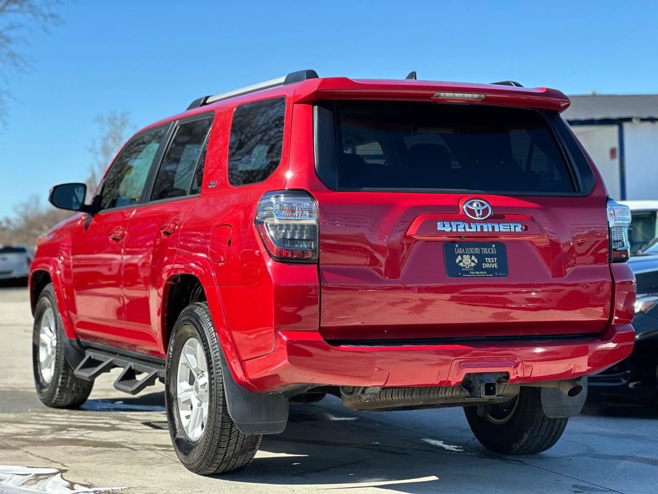 Used 2020 Toyota 4Runner SR5 RWD image 5