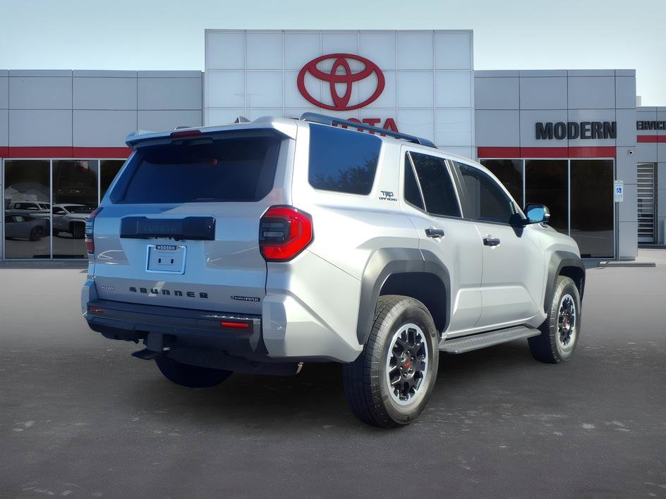 Used 2026 Toyota 4Runner TRD Off-Road Premium AWD/4WD image 5