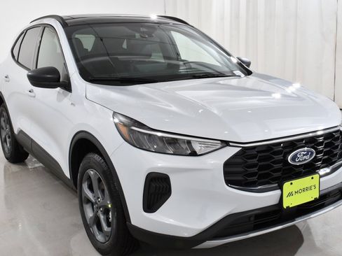 New 2026 Ford Escape ST-Line w/ Tech Pack #1 image 4