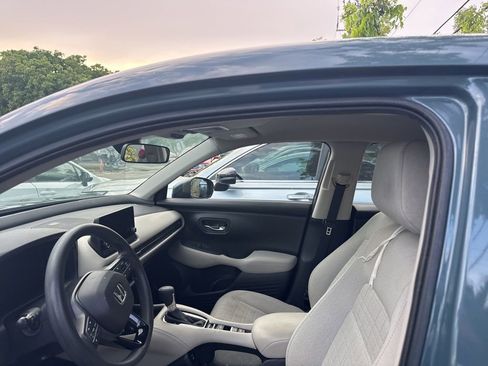 Used 2024 Honda HR-V LX image 4