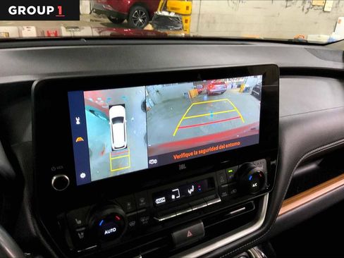 Used 2024 Toyota Grand Highlander Limited image 27