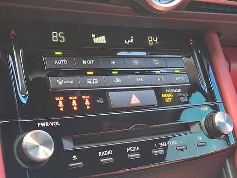 Used 2021 Lexus IS 350 F Sport image 11