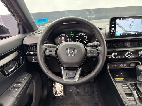 Used 2025 Honda CR-V Sport Touring image 8