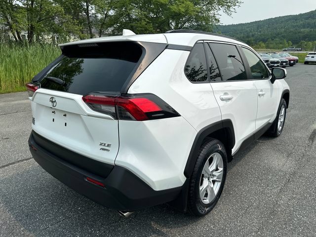 Used 2019 Toyota RAV4 XLE w/ Convenience Package AWD/4WD image 5