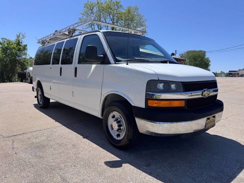 Used 2013 Chevrolet Express 3500 LT w/ LT Preferred Equipment Group image 3