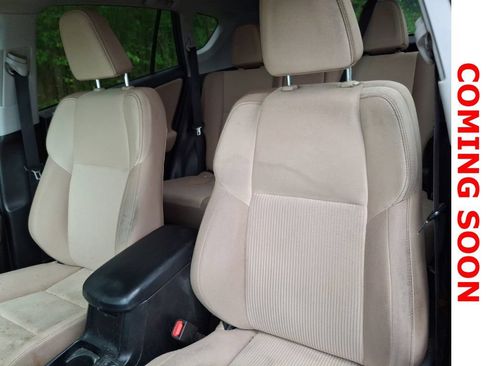 Used 2015 Toyota RAV4 XLE AWD/4WD image 12