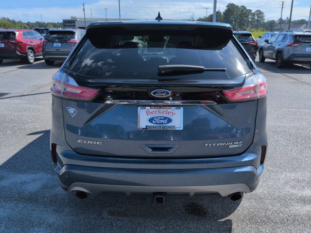 Used 2019 Ford Edge Titanium w/ Equipment Group 301A AWD/4WD image 5
