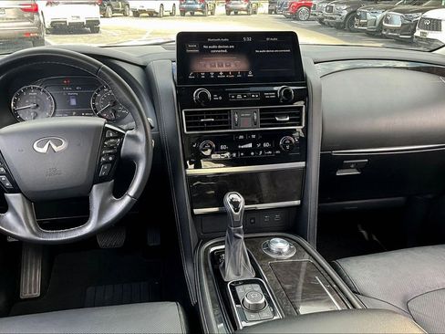 Certified 2024 INFINITI QX80 Luxe AWD/4WD image 8