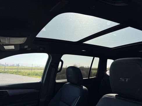 New 2026 Buick Enclave Sport Touring w/ Power Package image 26