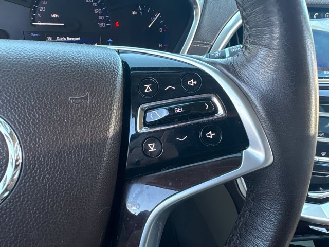 Used 2014 Cadillac SRX Luxury w/ Driver Awareness Package FWD image 18