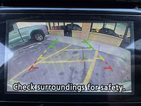 Used 2017 Nissan Rogue S image 17