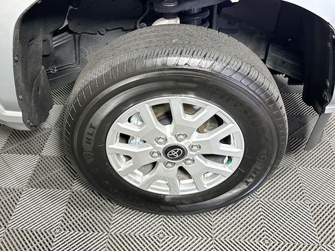 Used 2024 Toyota Tacoma SR image 11