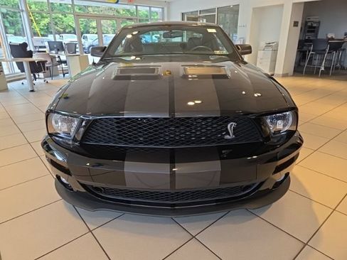 Used 2009 Ford Mustang Shelby GT500 RWD image 2