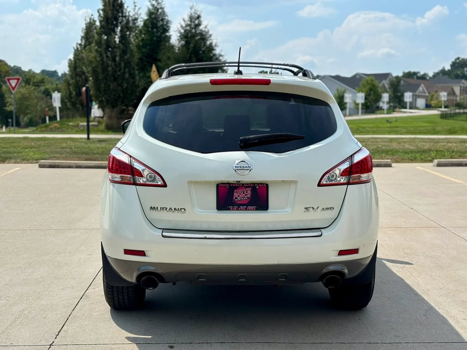 Used 2011 Nissan Murano SV AWD/4WD image 6