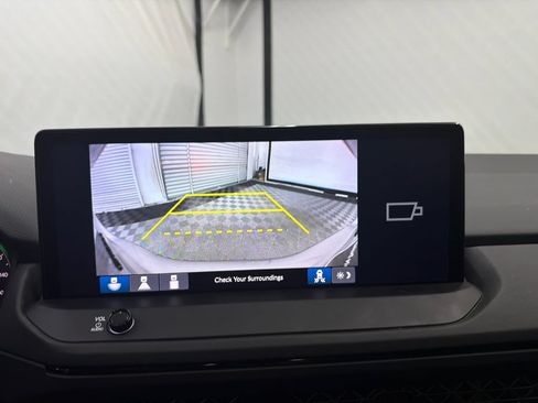 Used 2024 Honda Accord Sport image 30