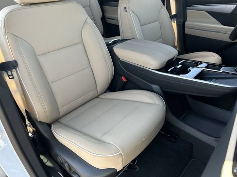 New 2026 Buick Enclave Preferred w/ Power Package FWD image 28