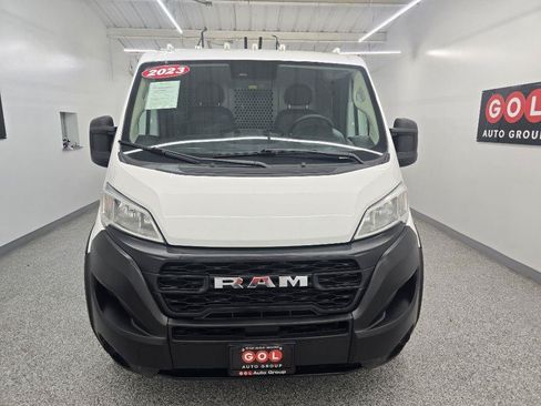 Used 2023 RAM ProMaster 2500 FWD image 2