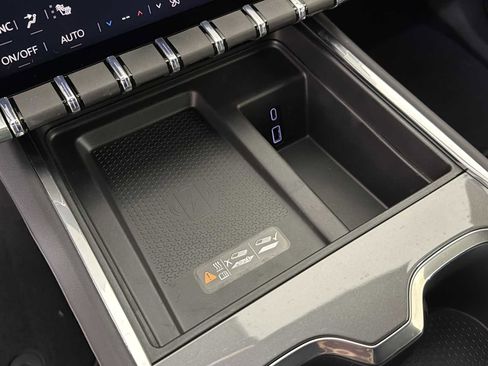 New 2026 GMC Acadia Elevation image 66