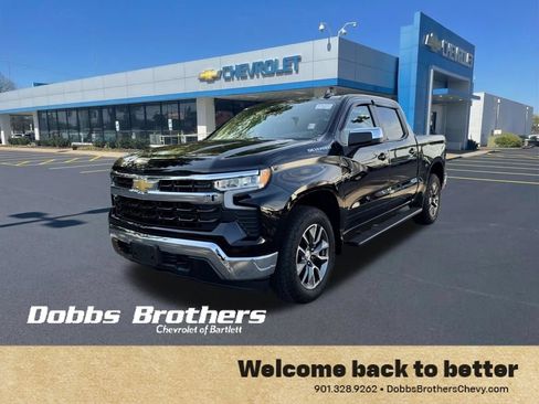 Used 2023 Chevrolet Silverado 1500 LT AWD/4WD image 3