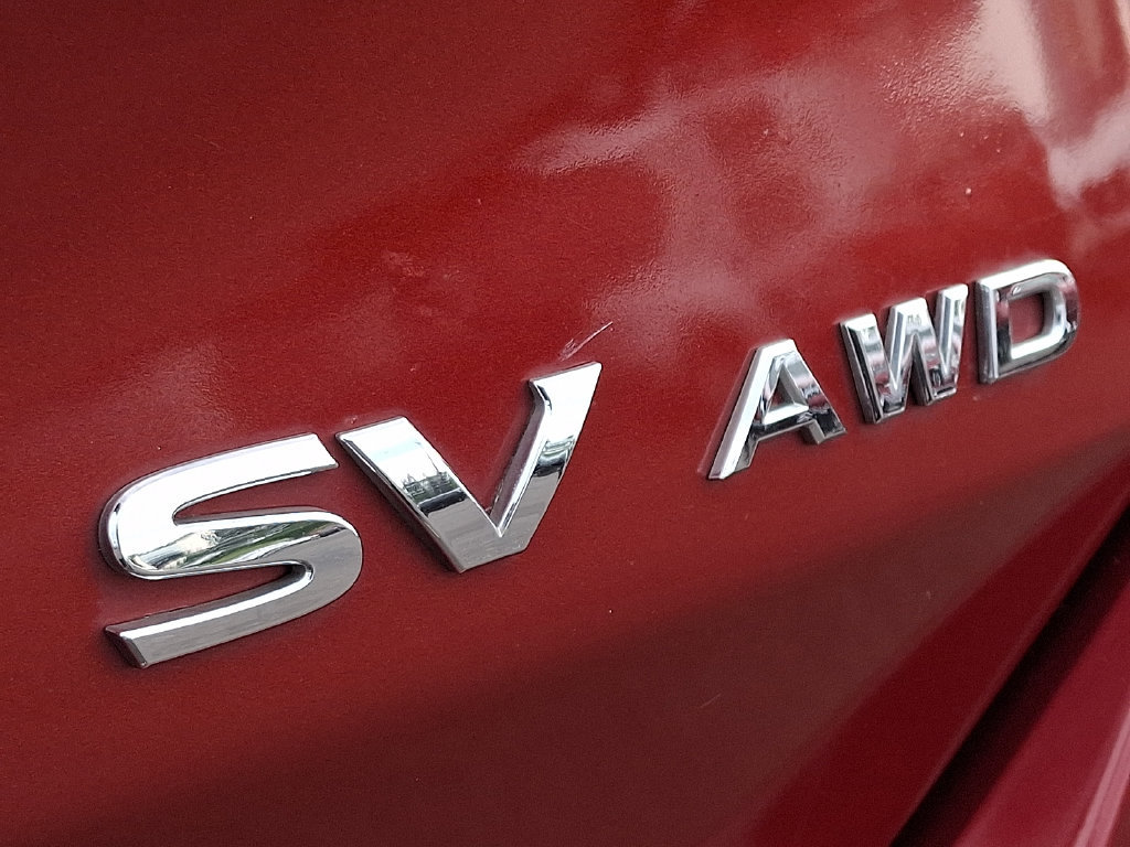 Used 2016 Nissan Rogue SV AWD/4WD image 32