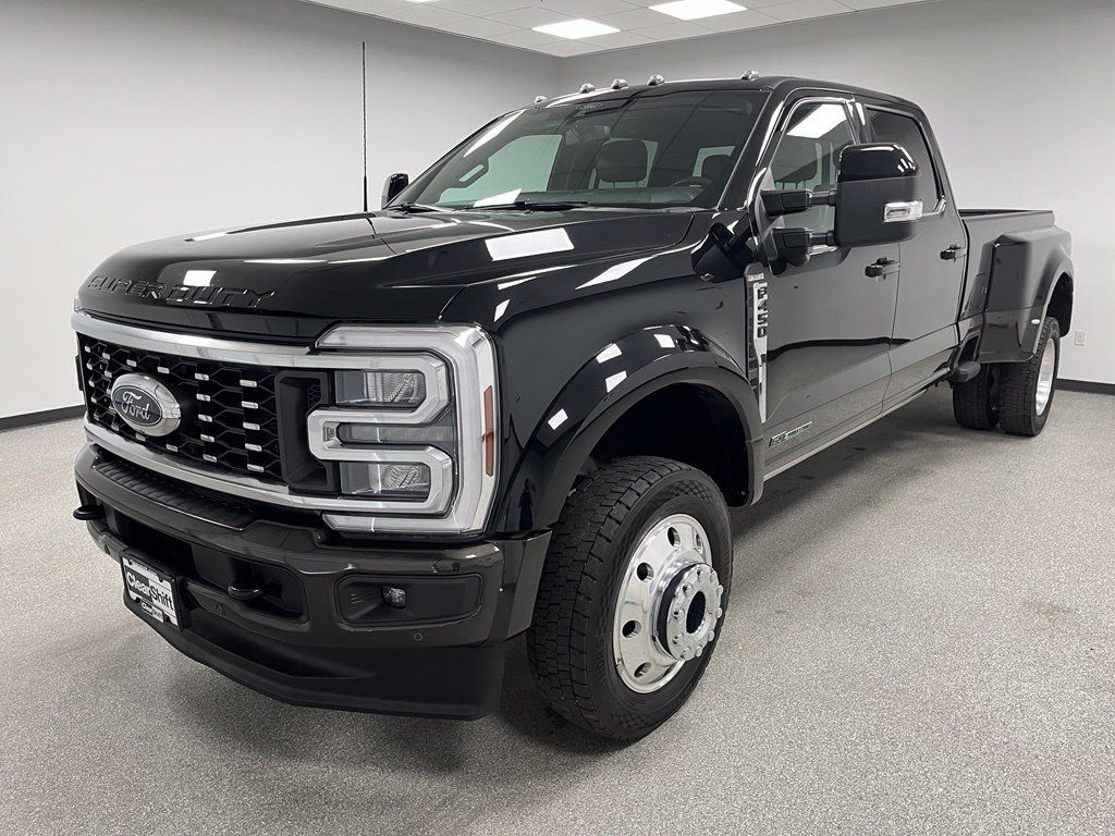 Used 2025 Ford F450 King Ranch AWD/4WD image 4