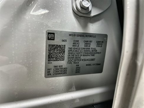 Used 2025 Chevrolet Silverado EV W/T image 36