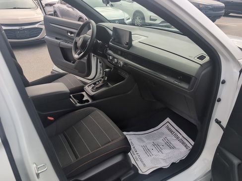 Used 2023 Honda CR-V Sport image 14