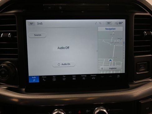 Used 2025 Ford F150 Lariat w/ FX4 Off-Road Package image 13