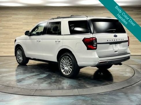 Used 2024 Ford Expedition Limited AWD/4WD image 17