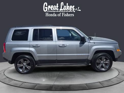 Used 2015 Jeep Patriot High Altitude AWD/4WD image 6